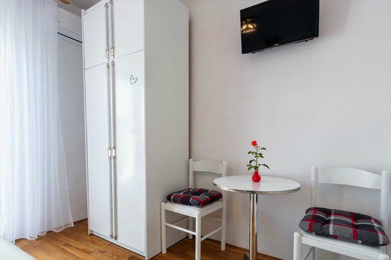 Vacation House Maslina Rupalj Luaran gambar